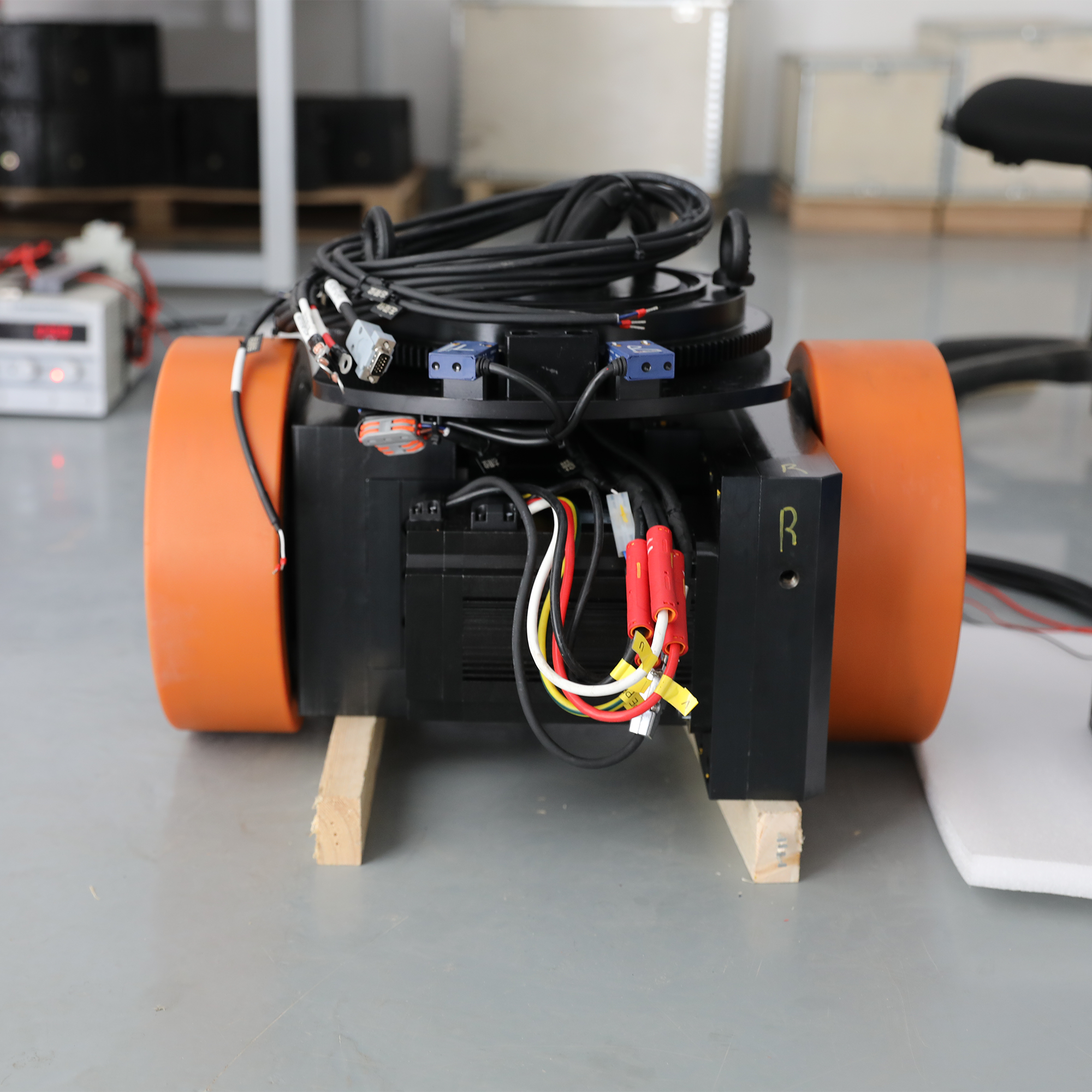 Heavy duty differential wheel module-4