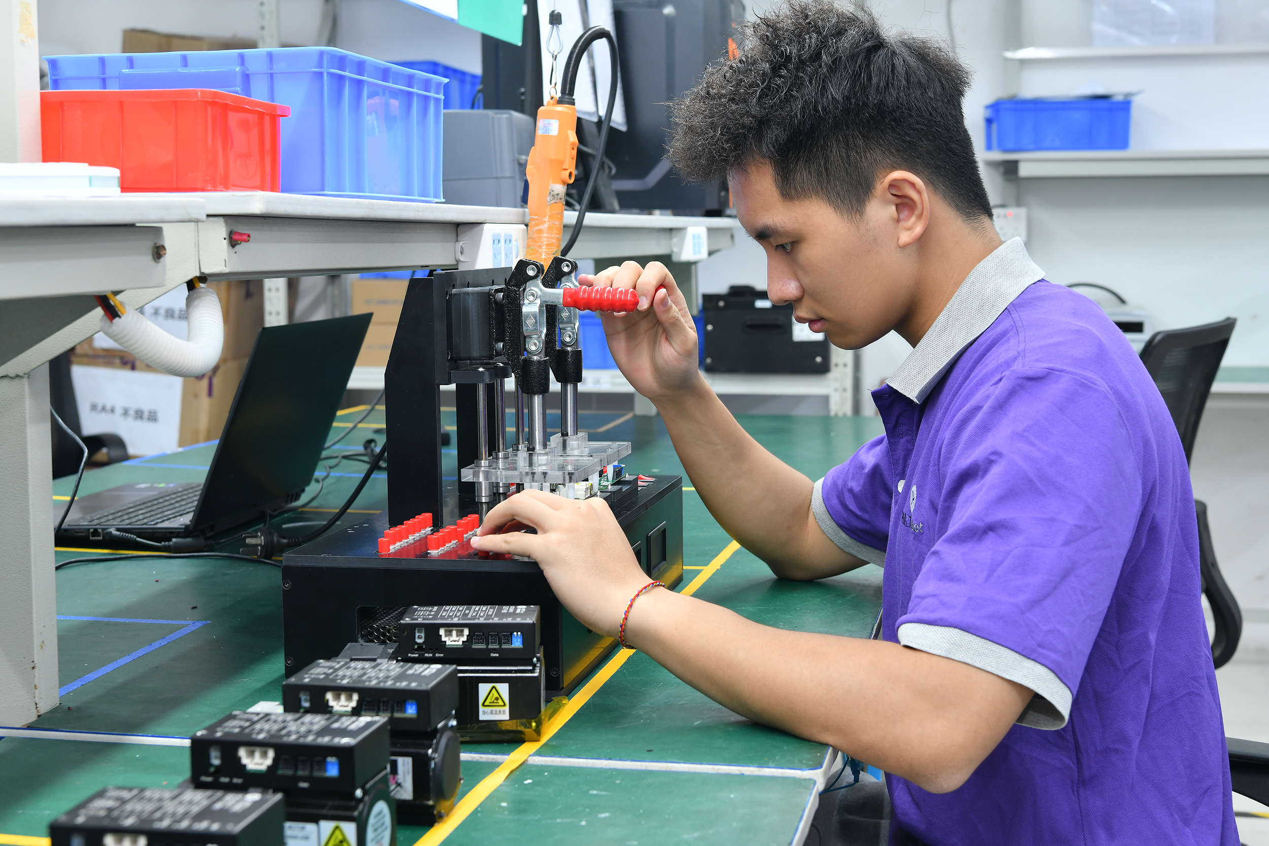 About AGV Motor Professional AGV Motor Factory HKT Robot