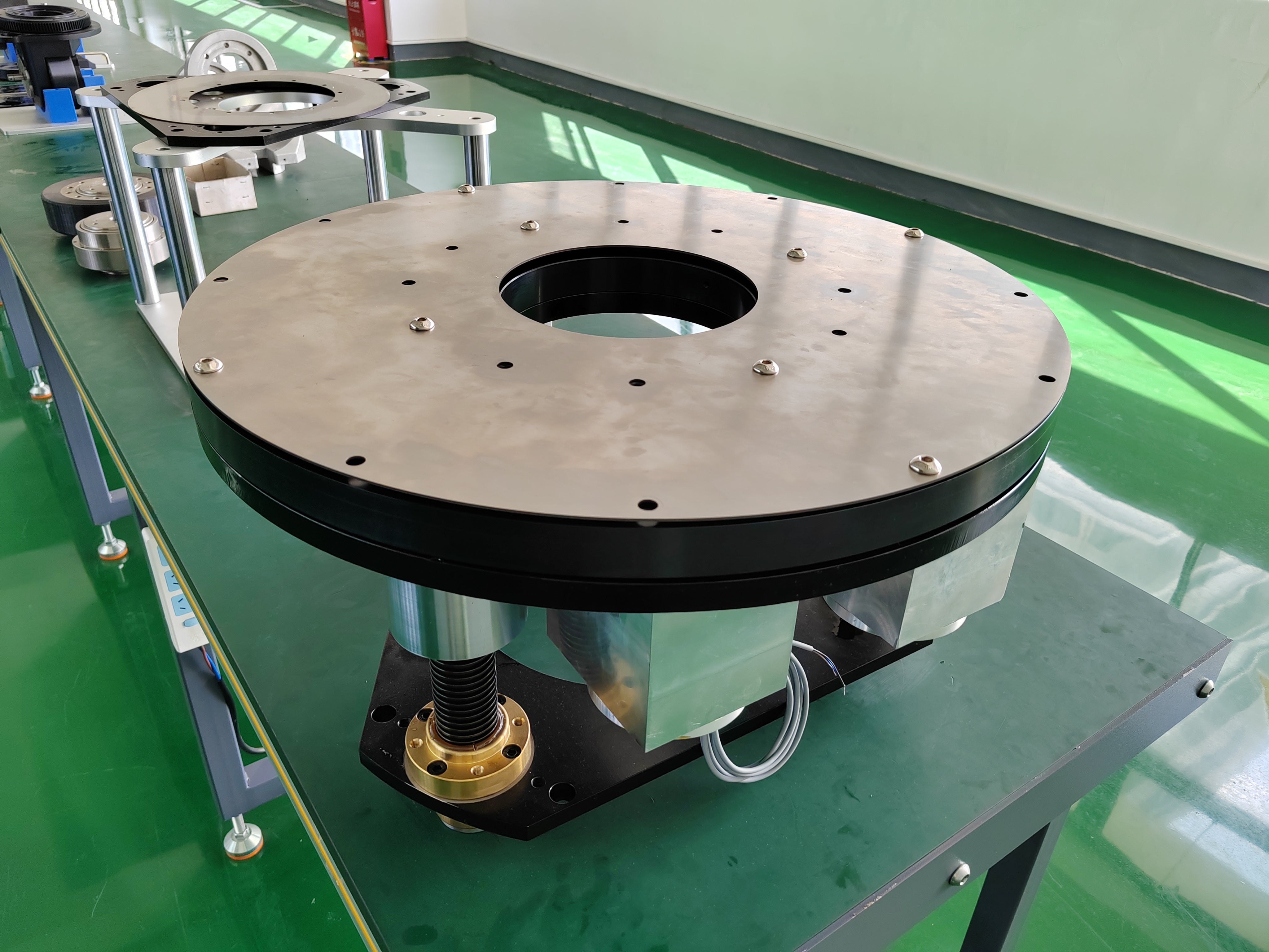 Load 1.5 Ton-3 Ton  AGV Lifting & Rotating Mechanism